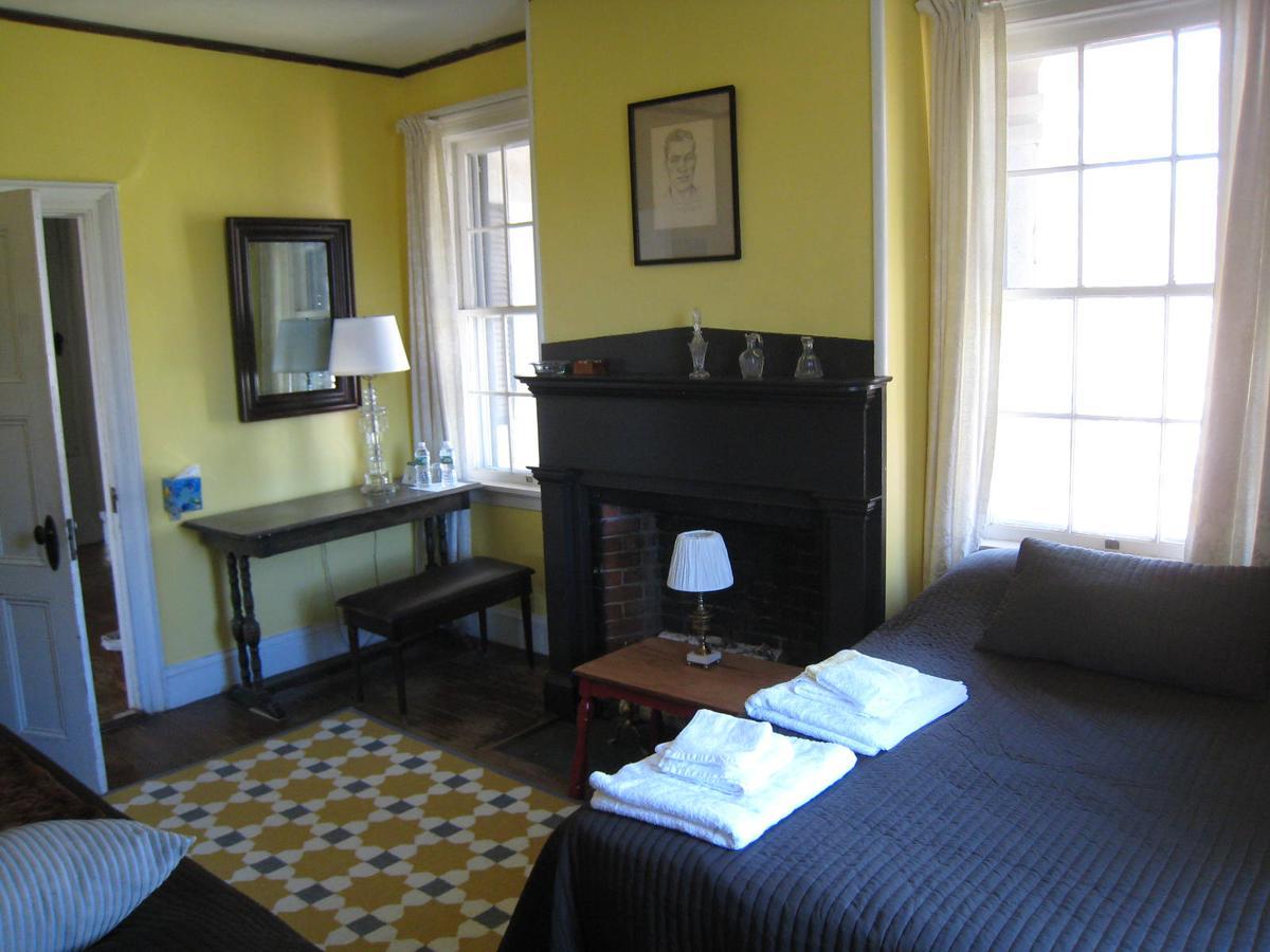Higganum House B&B Экстерьер фото